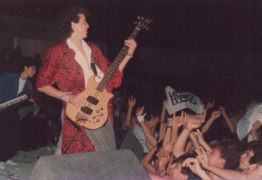 Paxux Viento Negro, Rock en tu Idioma 1986 – foto 2