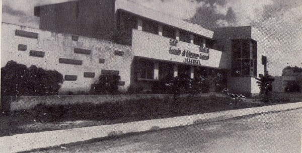 Escuela de Educación Especial Yucatán, la primera en su tipo en el estado.1966.