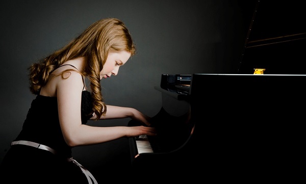 El desempeño exitoso en diversos ámbitos de la vida tiene estrecha relación con la confianza que cada uno de nosotros se tenga en sí mismo.