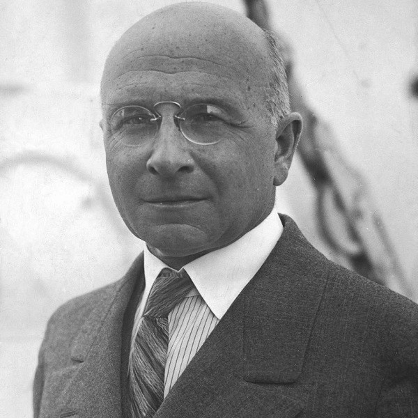 La Incógnita del Hombre – VII