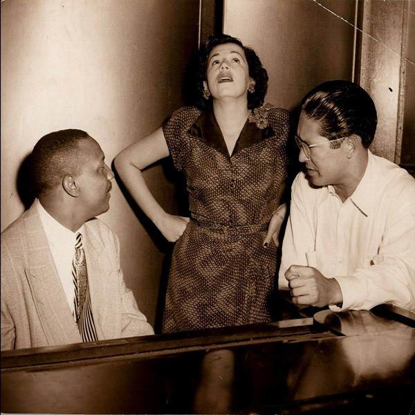 Artistas de Cuba y México – VI