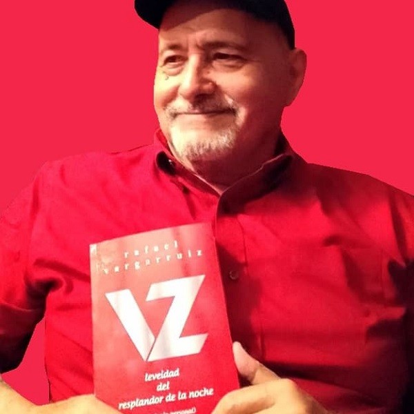 Rafael Vargarruiz presenta “Leveidad del resplandor de la noche”